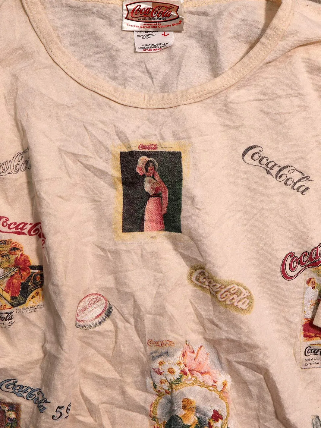 Coca-Cola Brand Merchandise All Over Print Logos Vintage T-Shirt (L)