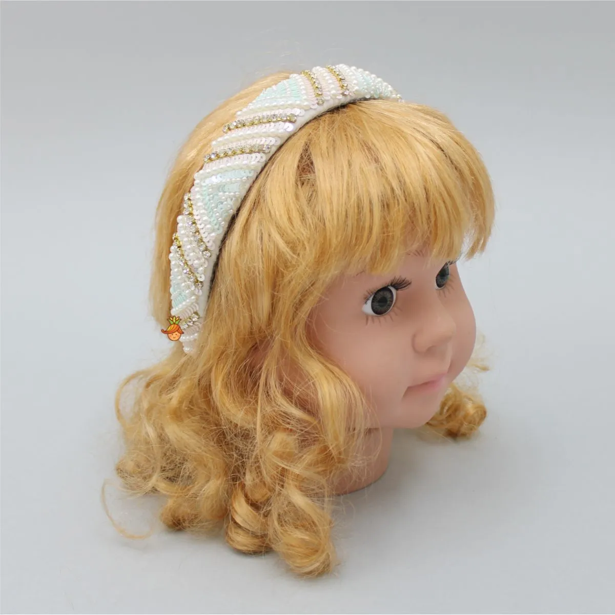 Delightful Pearly And Sequined White Hair Band