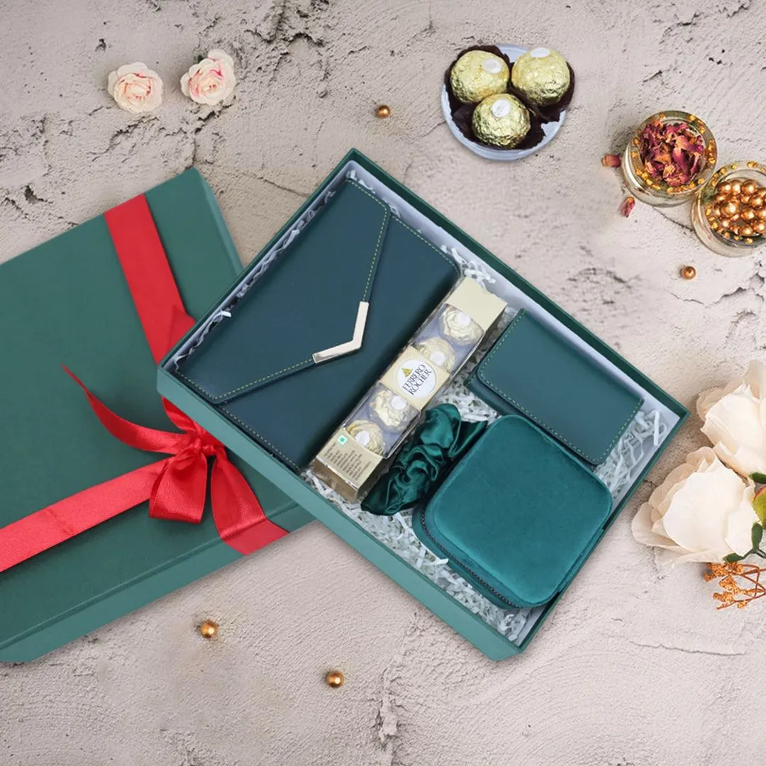 Luxurious Women’s Gift Set : Leather Wallet, Cardholder, jewellery Organizer, Scrunchie & Ferrero Rocher