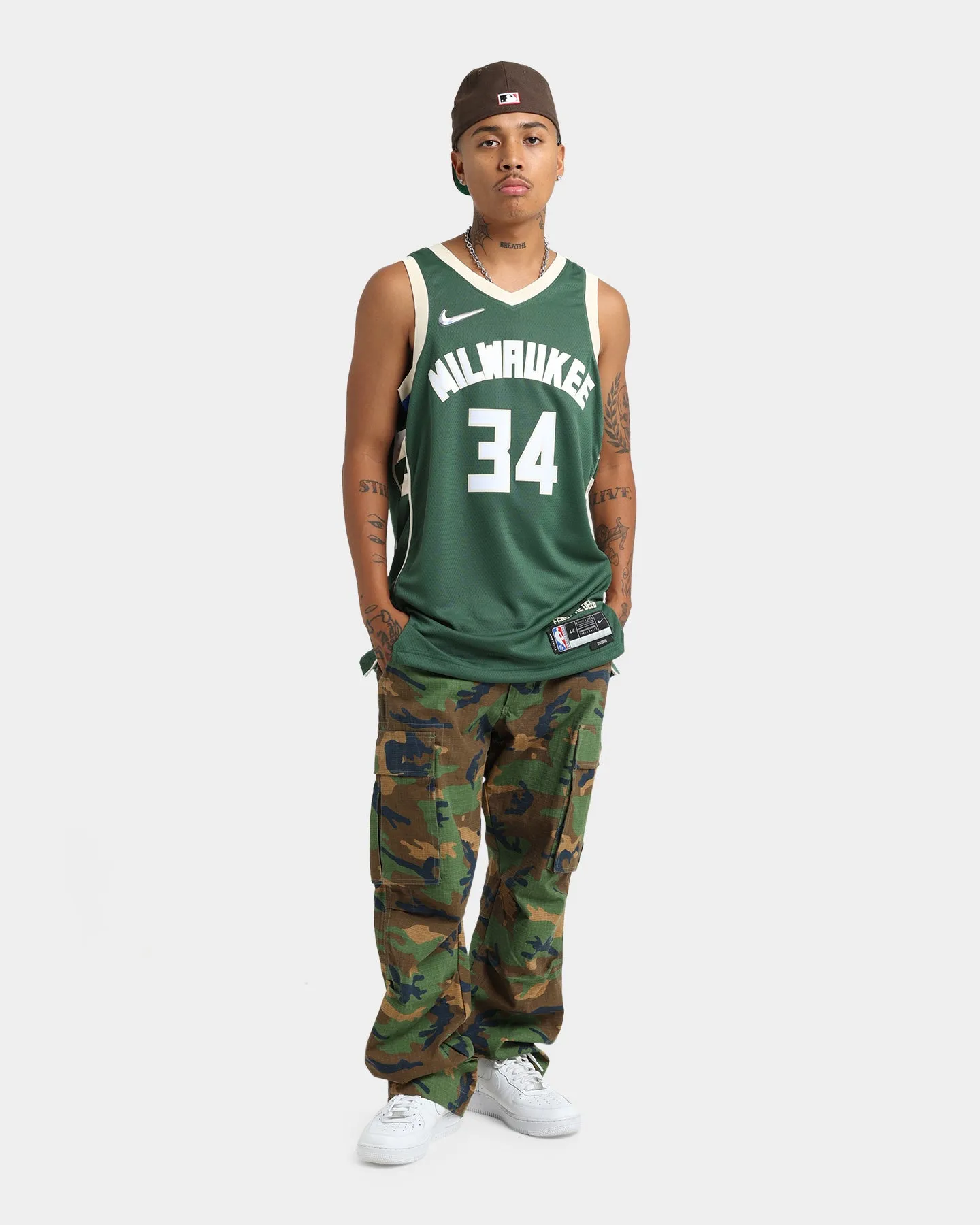 Nike Milwaukee Bucks Giannis Antetokounmpo #34 Icon Swingman Jersey Fir/Flat Opal
