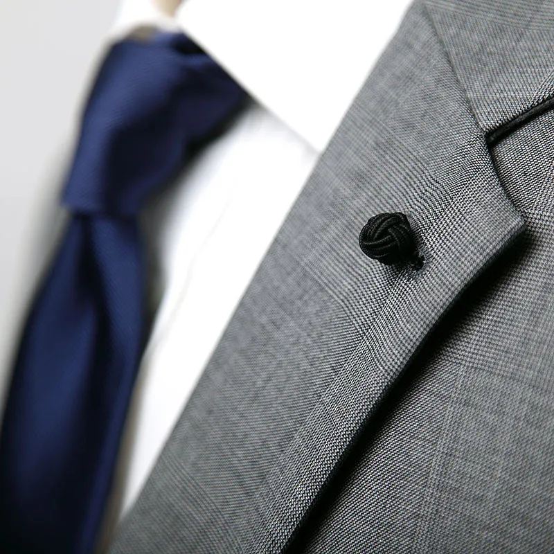 Onyx Silk Knots