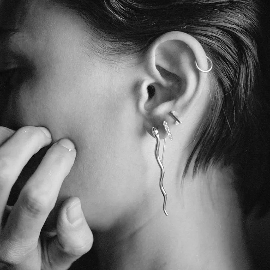 Pavé Pointe Stud Earring (Medium) - 14k Gold, Pearl & Champagne Diamonds